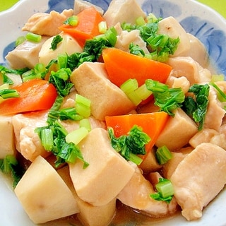 里芋と高野豆腐鶏むね肉の煮物